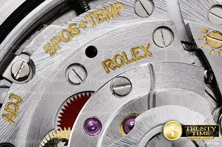 0426 R2DJ0252G – DJ2 41mm Jub FashionForward 637